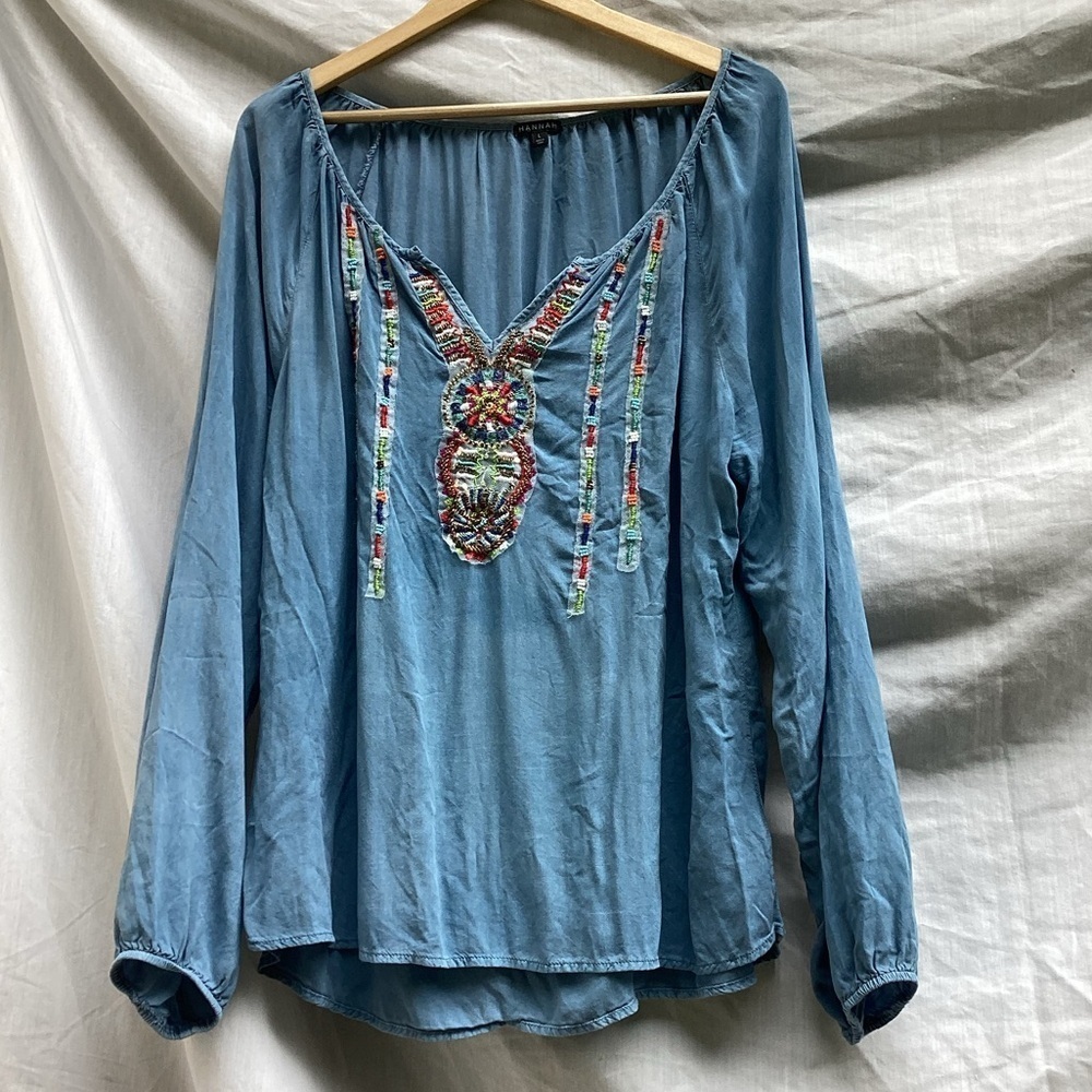 Hannah blue beaded Buisness casual blouse, size large